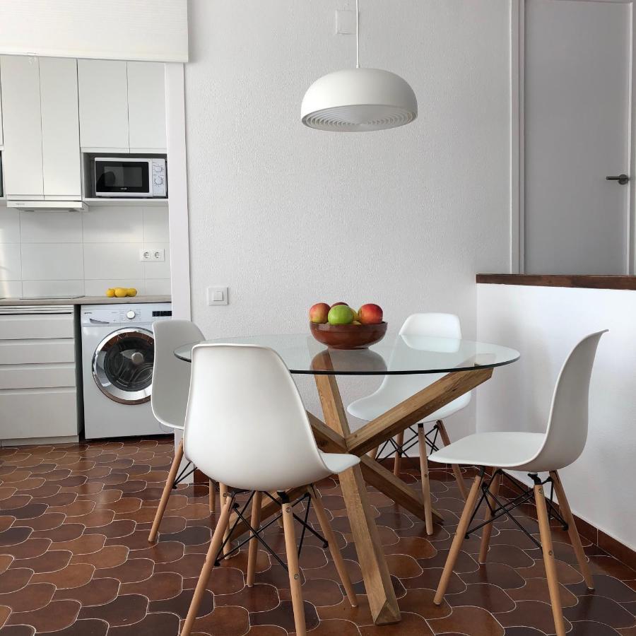 Casa Blanca Beach Apartment โตโรเดมบาร์รา ภายนอก รูปภาพ