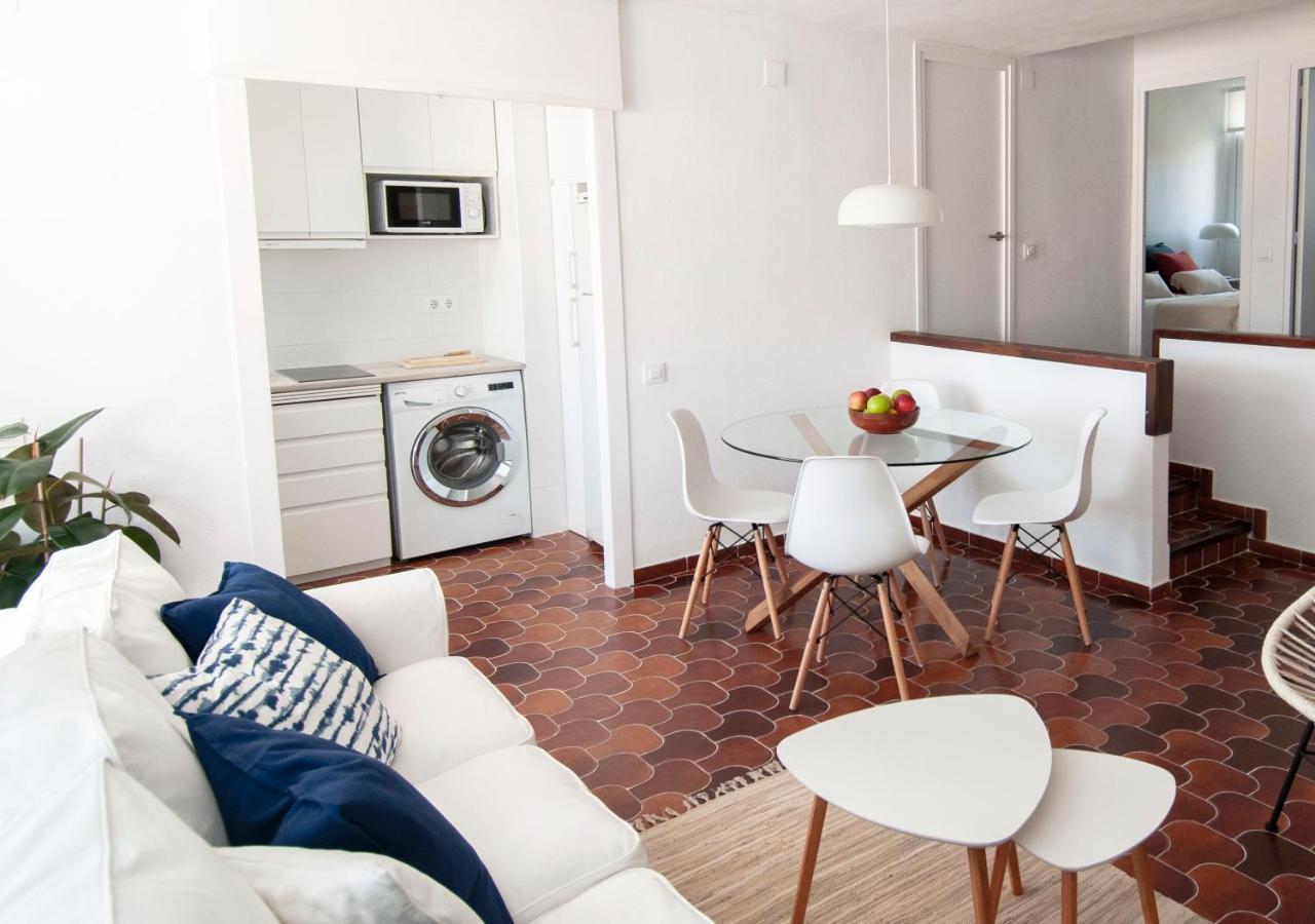 Casa Blanca Beach Apartment โตโรเดมบาร์รา ภายนอก รูปภาพ